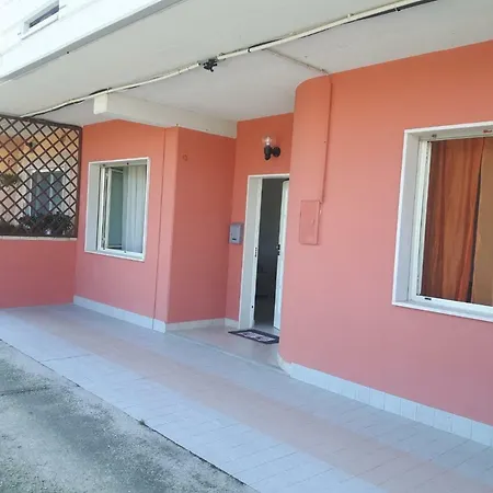 Da Tatone Apartment Villalfonsina